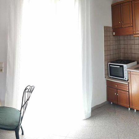 Alexandra'S Apartments Acharavi  Esterno foto